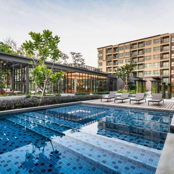 Rain Condo @ Cha Am-Huahin, Pool Access from room，位于Ban Bo Talung的酒店