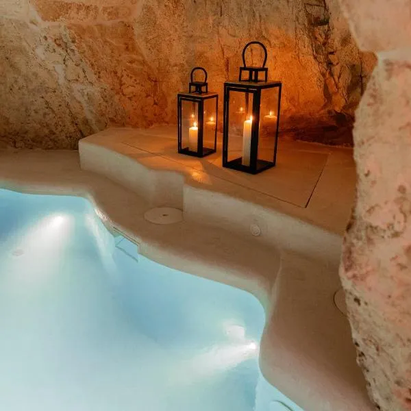 Alesia Luxury Cave，位于奥斯图尼的酒店