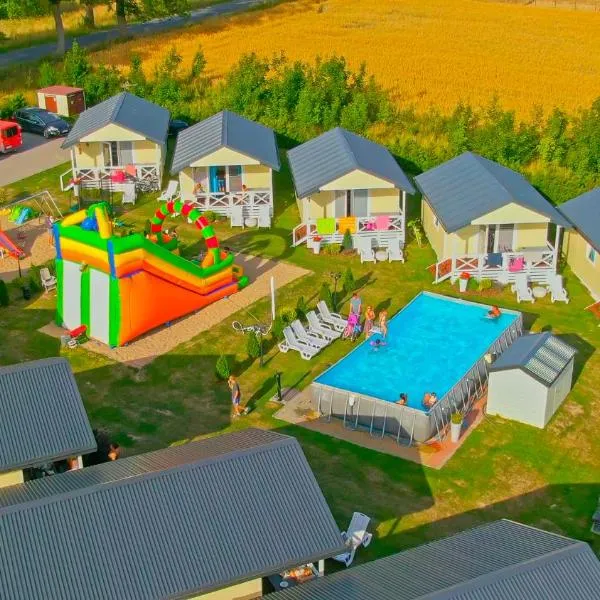 Holiday Camp Sarbinowo，位于萨比诺瓦的酒店