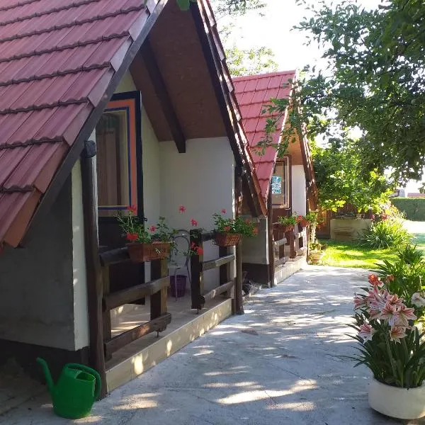 Camping Lukač，位于Tucilača的酒店