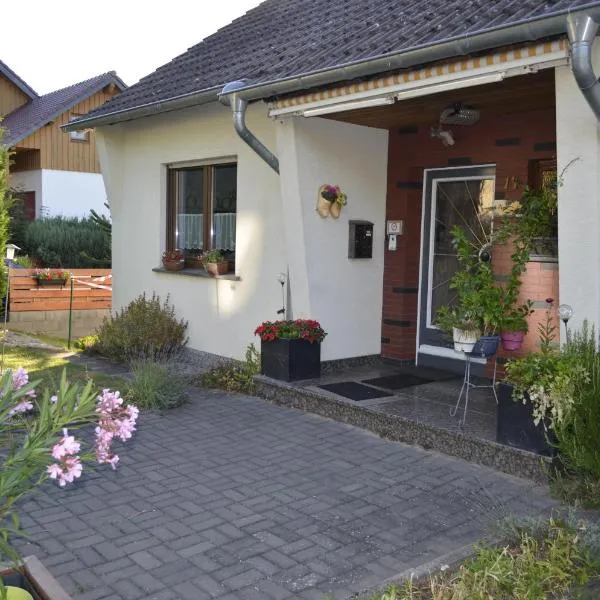 Sunrise B&B Hellenthal，位于Udenbreth的酒店