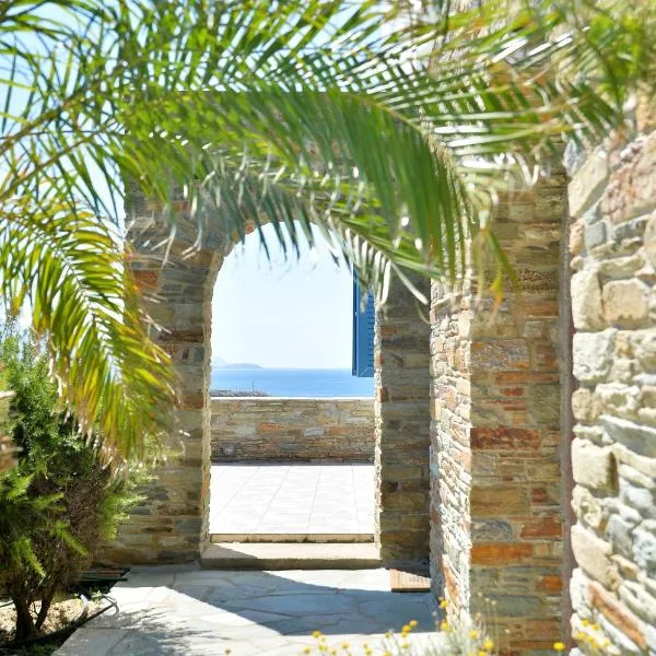 Andros Homes Sea Side Apartment & Studio，位于Mesariá的酒店