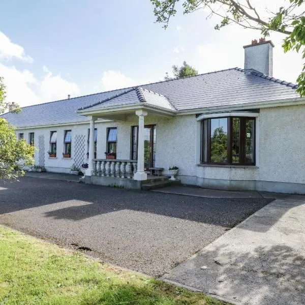 Belladrihid Cottage，位于巴利萨代尔的酒店
