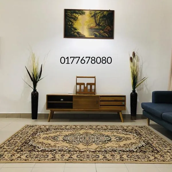 Alyn Homestay Batu Pahat IV Netflix，位于Kampong Lapis Jiden的酒店