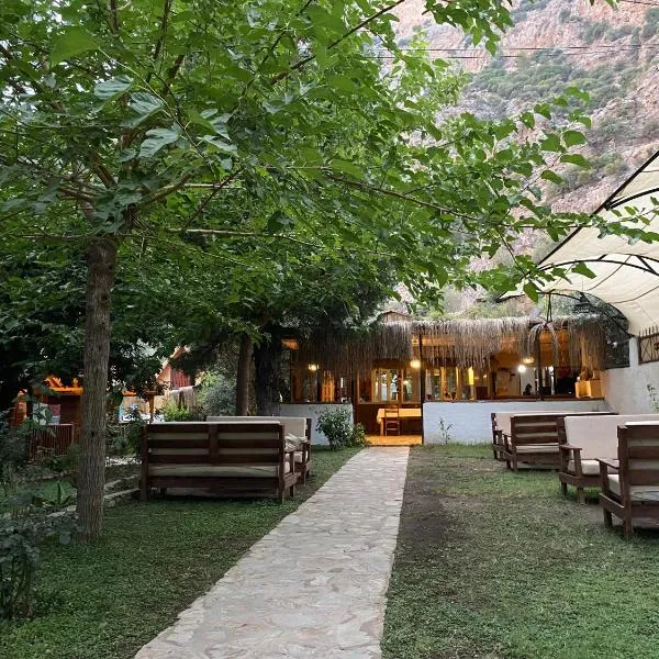 KiDRAK OTEL MONTENEGRO-1，位于法拉尔雅的酒店