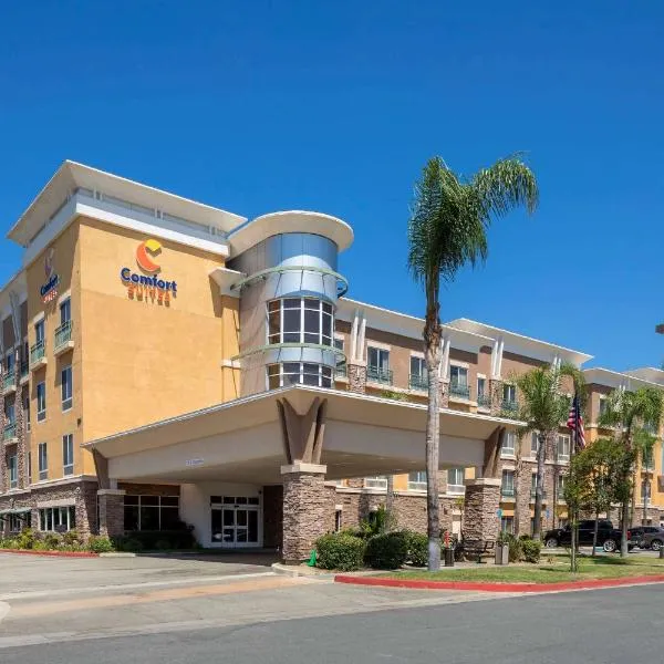 Comfort Suites Ontario Airport Convention Center，位于安大略的酒店