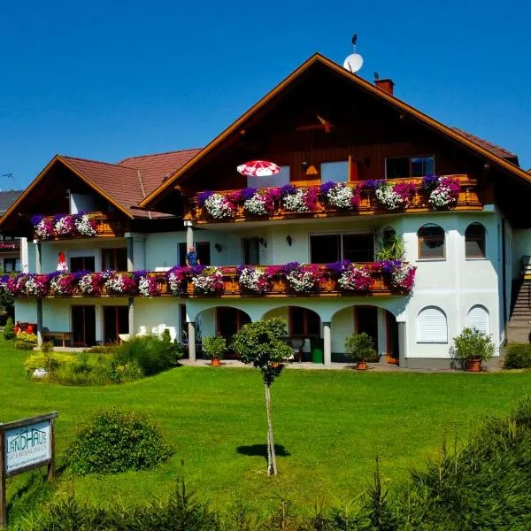 Landhaus Scherling，位于滨湖科伊查赫的酒店