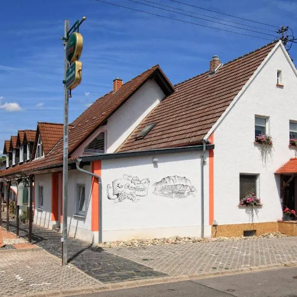 Zur Rotenfelsstube，位于Traisen的酒店