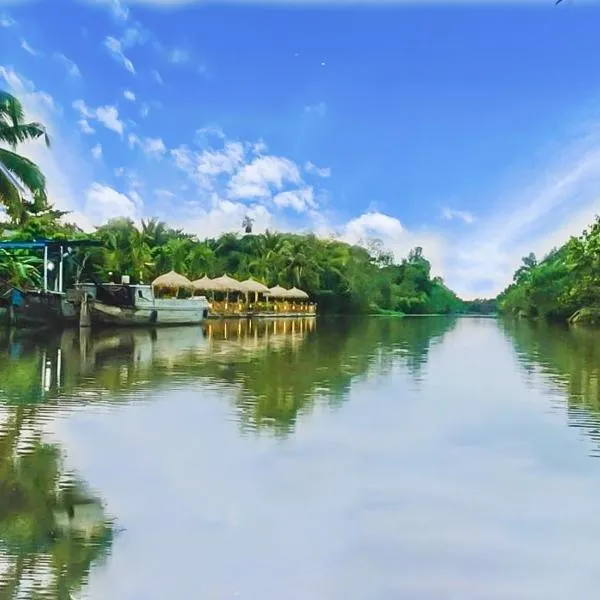 Bamboo Eco Village，位于芹苴的酒店