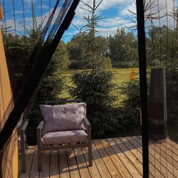 Starp debesīm un zemi，位于克拉斯拉瓦的酒店