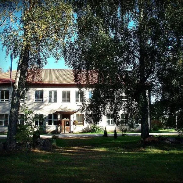 Roosu Talu Accommodation，位于Jõepera的酒店