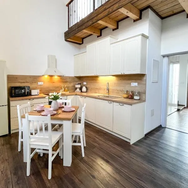 Dovolenková chata Valča，位于瓦尔卡的酒店