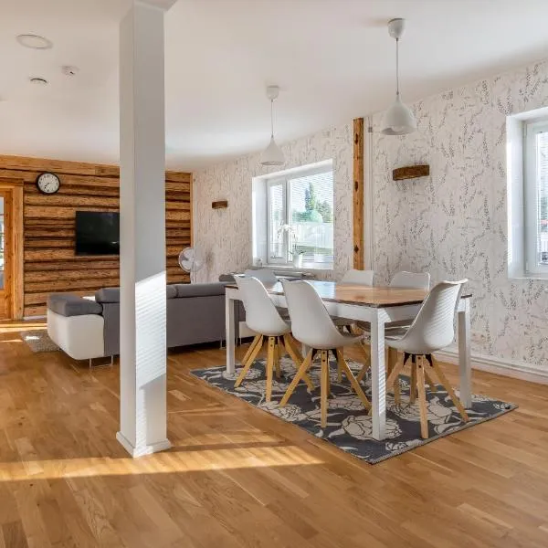 Relax Interior Stylish House in Rakvere，位于Uhtna的酒店