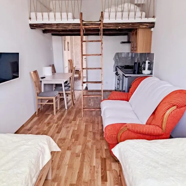 Apartament Obrońców Pokoju 6，位于奥帕图夫的酒店