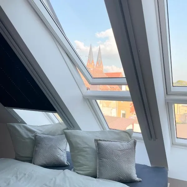 Ferienwohnung Kamrath mit wunderschönem Ausblick，位于诺伊鲁平的酒店