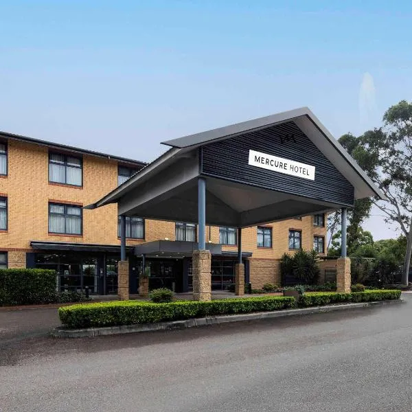 Mercure Sydney Blacktown，位于Schofields的酒店