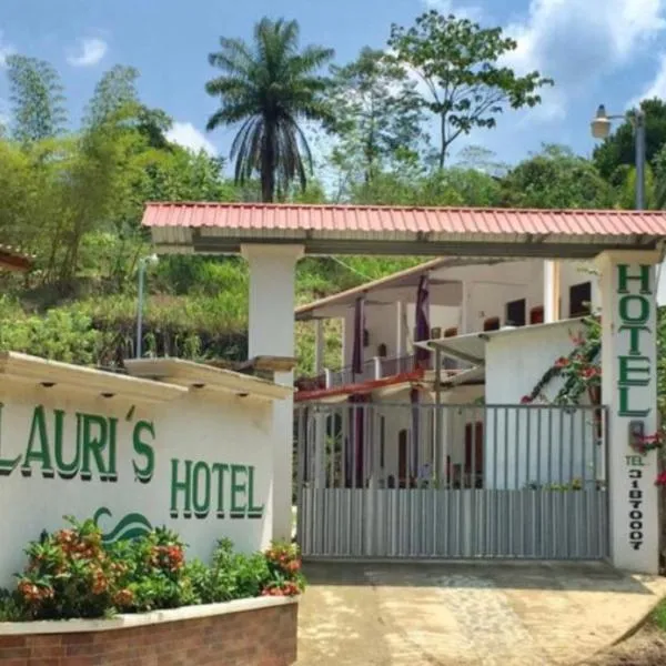 Lauris Hotel，位于Actelá的酒店