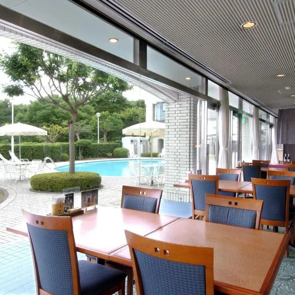 雷索匹亚久美浜酒店，位于Shioe的酒店