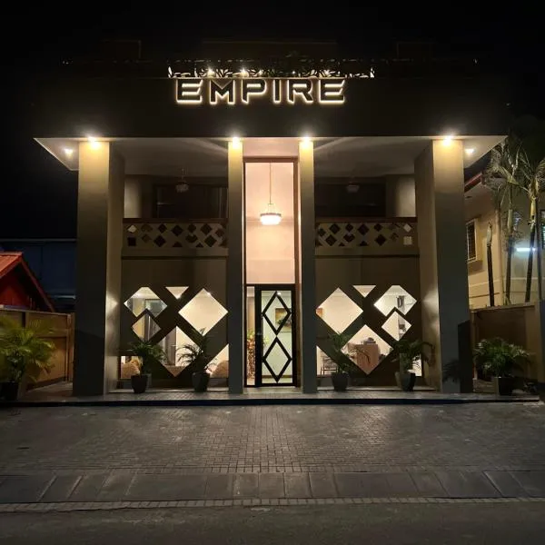 Empire Apartments SU 2 Marthastraat，位于Uitkijk的酒店