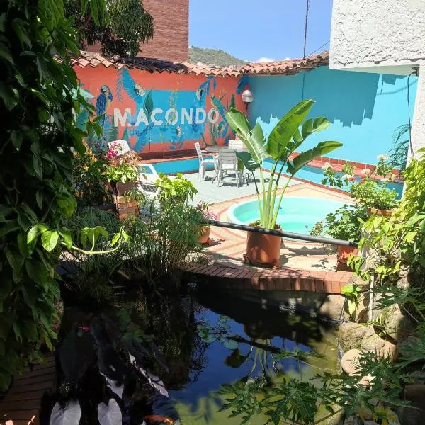 Macondo Hostel，位于圣希尔的酒店