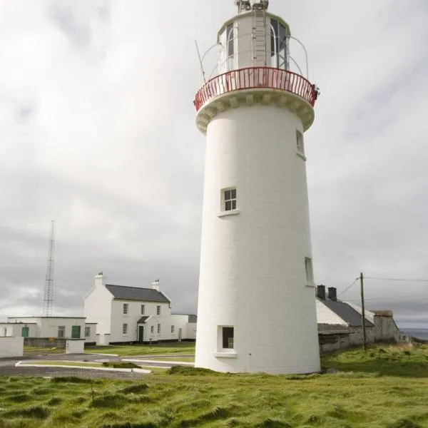 Loop Head Lightkeeper's House，位于Kilbaha的酒店