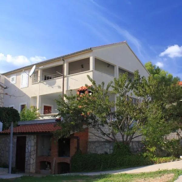 Apartments by the sea Milna, Vis - 8896，位于维斯的酒店