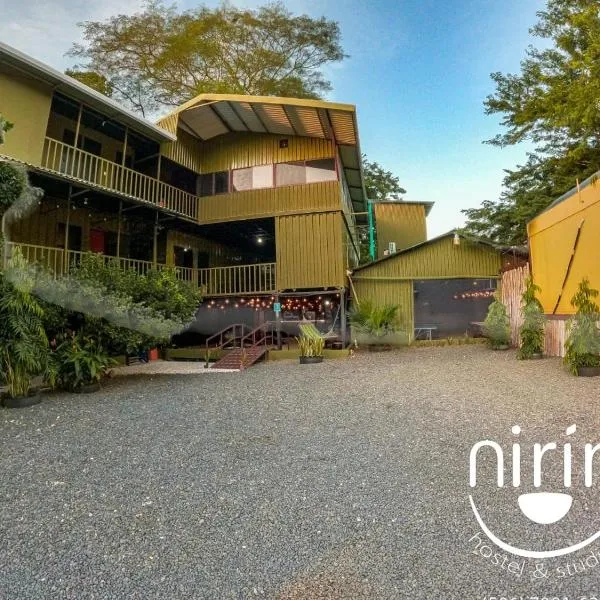 Nirimo Hostel and Studios，位于科克的酒店