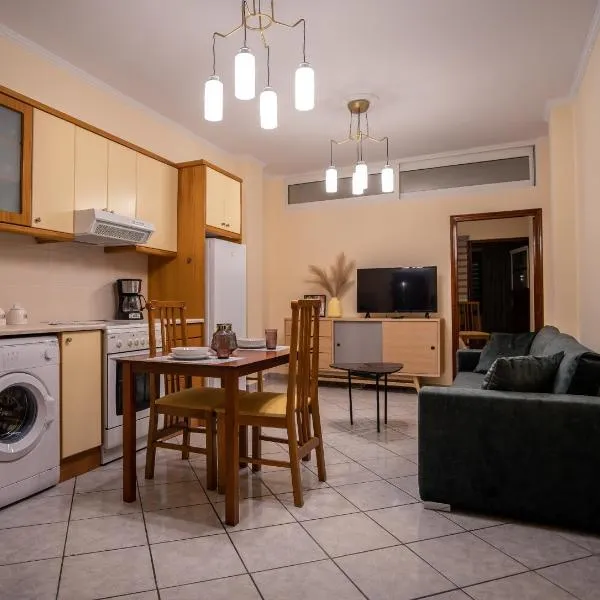 Ariadni Luxury Apartment，位于萨摩斯的酒店