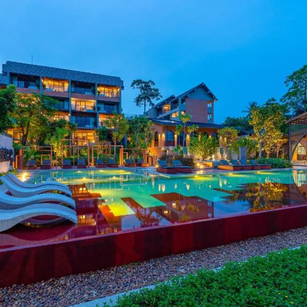 Thai Fight Hotel，位于Natien Beach的酒店