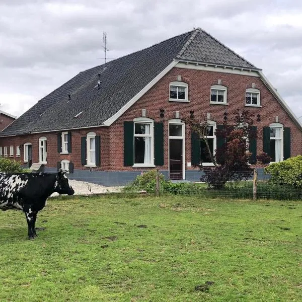 Boerderij woning in Aalten in de Achterhoek，位于阿尔滕的酒店