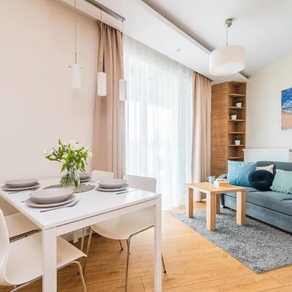 Flatbook Apartamenty - Kąty Rybackie Marina，位于凯蒂赖贝西的酒店