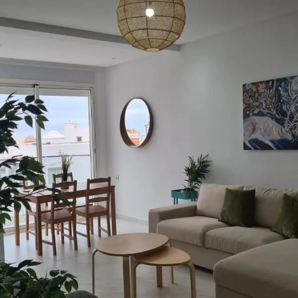 appartement de luxe front mer à DAR BOUAAZA，位于Dar Mouddene的酒店