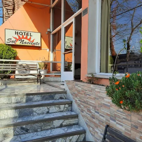 Hotel sol naciente，位于布拉加多的酒店