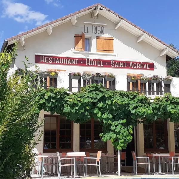 Logis Hôtel Restaurant Le 1050，位于Saint-Jean-Roure的酒店
