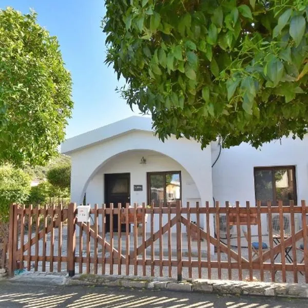 Bay Cottage Beautiful cosy luxury cottage - Beach area，位于皮斯索里的酒店