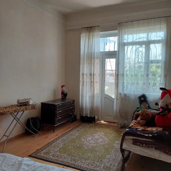 Mazmanyan 181，位于久姆里的酒店
