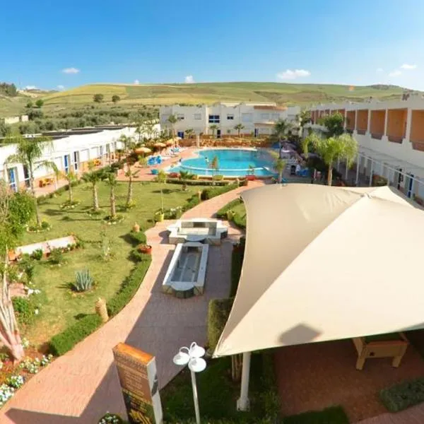 艾尔阿卡酒店，位于Sidi Harazem的酒店