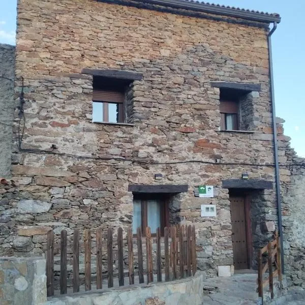 La Casa Rural de Alicia，位于Hiendelaencina的酒店