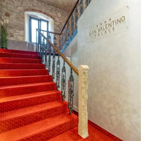 San Valentino Palace，位于萨武德里亚的酒店