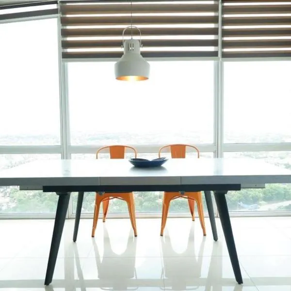 Time suite- Bizloft 1 Karawaci，位于Klapadua的酒店
