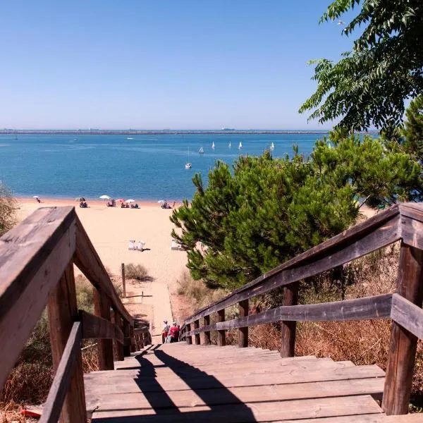 Apartamento a pie de playa en Mazagón，位于马札冈的酒店