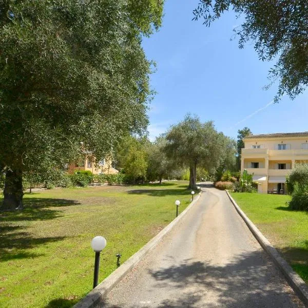 Bella Dassia，位于Dafnila的酒店