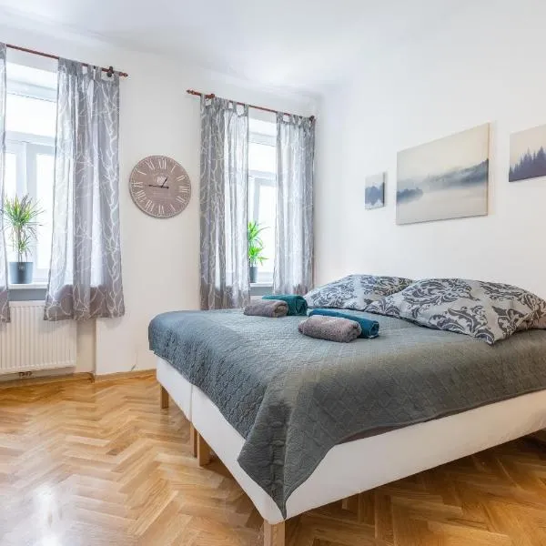 revLIVING Apartments Eggenburg - Garten - Netflix - Disney Plus - Nespresso，位于Eggenburg的酒店