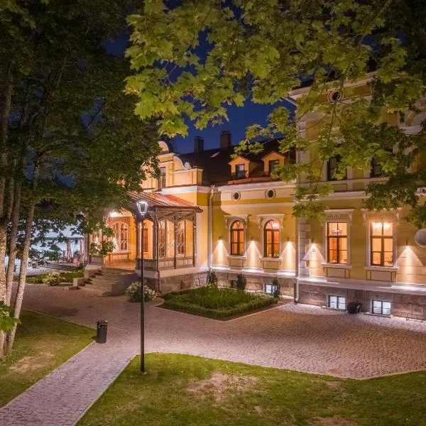 Schloss Fellin Boutique Hotel and Spa，位于维尔扬迪的酒店