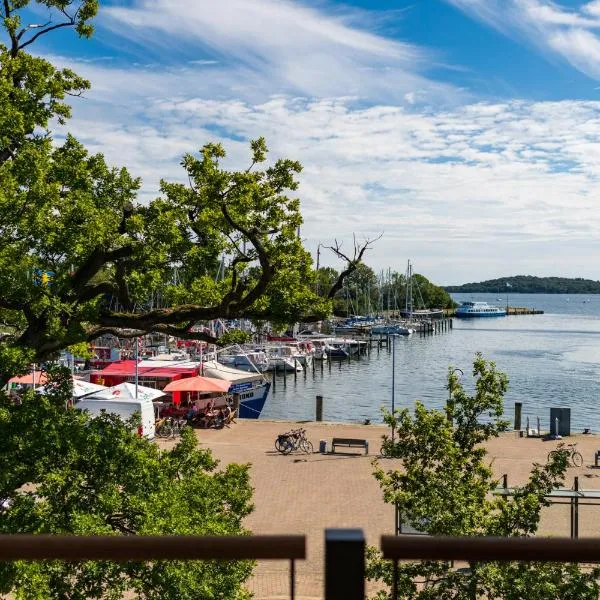 Hafenhotel zu Putbus，位于普特布斯的酒店