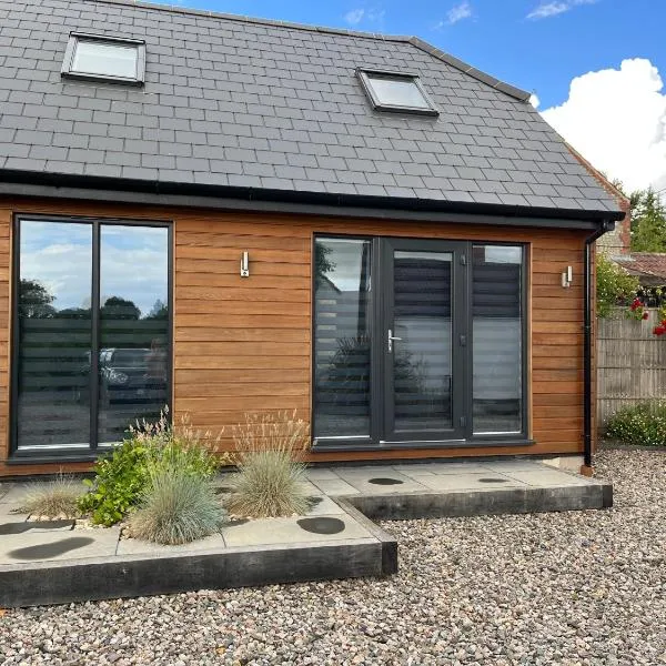 Luxury stay Kings Annexe 5 minutes from Longleat，位于沃明斯特的酒店