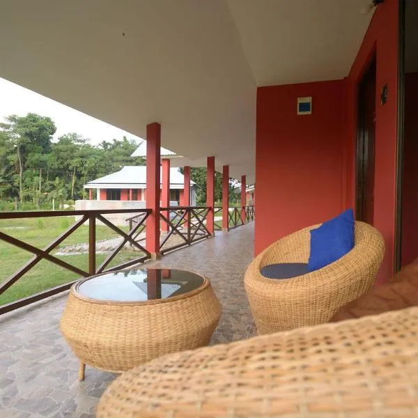 Villa de hollong，位于Jaigaon的酒店