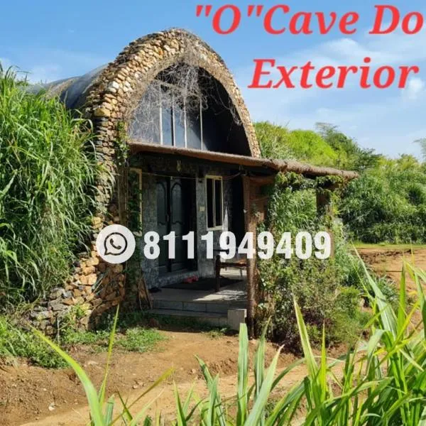 Shining Caves Resort,位于Varagampadi的酒店