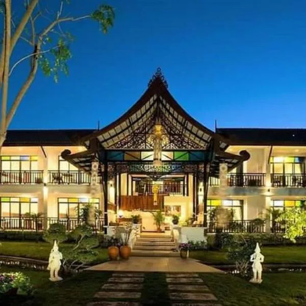 Radateeree Boutique Resort，位于Ban Buak Khang的酒店