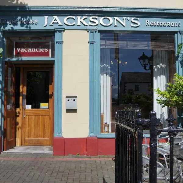 Jacksons Restaurant and Accommodation，位于Knockcroghery的酒店